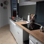 La Meizou, Gite A Champeix