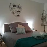 La Meizou, Gite A Champeix 度假居