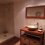 La Meizou, Gite A Champeix *