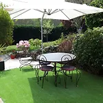 La Meizou, Gite A Champeix 度假居 *