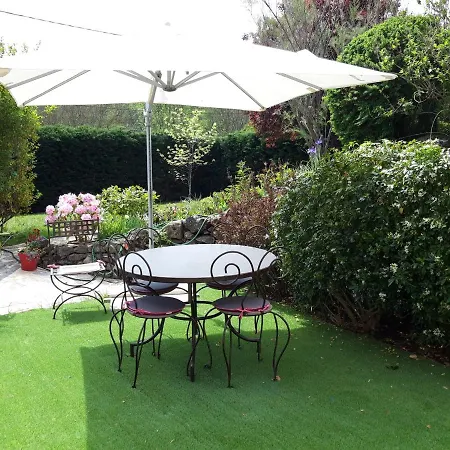 Dom wakacyjny La Meizou, - D Hotes A *