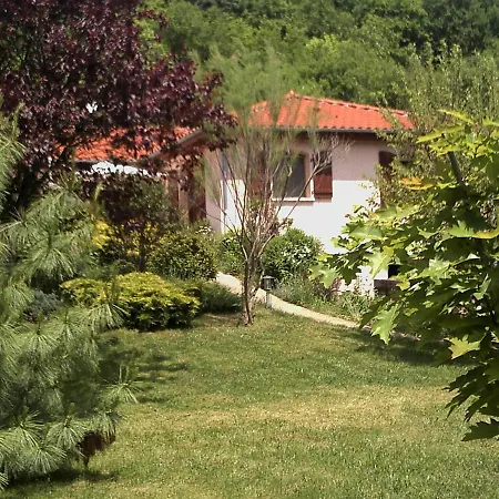 La Meizou, A Feriehus