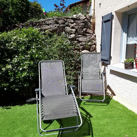 La Meizou, - D Hotes A Champeix