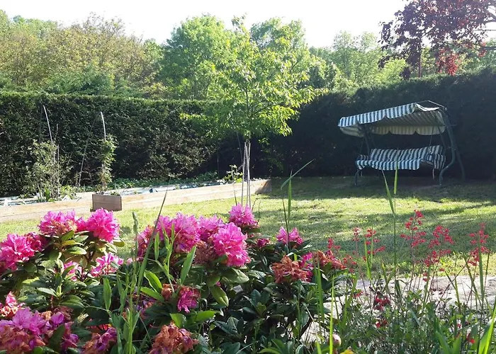 Feriehus La Meizou, Gite A Champeix