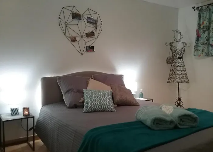 La Meizou, Gite A Champeix Feriehus